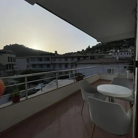 Agalliu Center * Berat